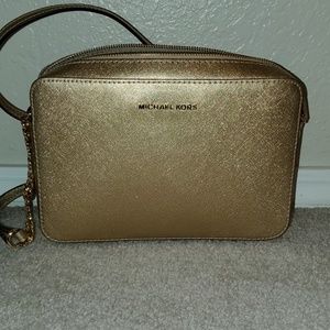 Jet Set Travel Large Metallic Leather Crossbody